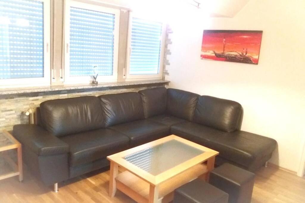Neue, Helle Wohnung In Ludwigsburg, Nah Am Schloss Dış mekan fotoğraf